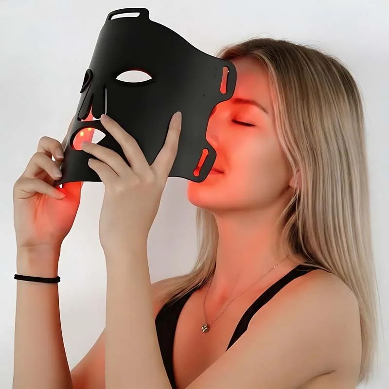 YOGHI - LUNE DE SOIE BLACK - Masque facial LED - 4 longueurs d’onde - Télécommande - miniature 2 - Zenkaa